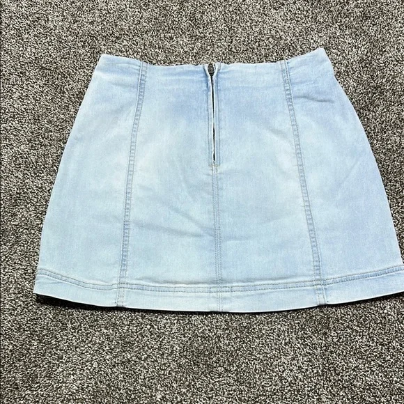 Wild fable small denim Blue Mini Skirt - zipper back stretch - Picture 6 of 12